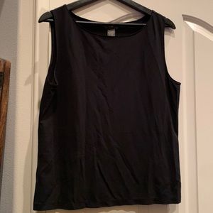 *BASIC WEAR WITH EVERYTHING* Shell / Tank  by Banana Republic “L” Black